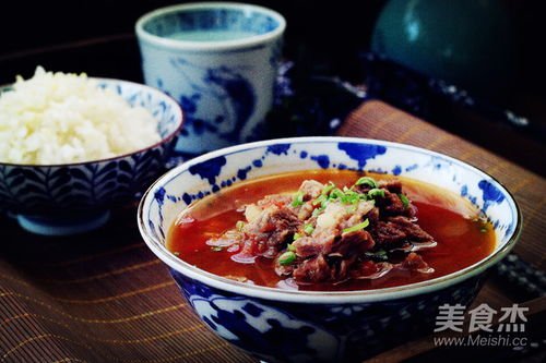 一碗暖胃又营养的西红柿土豆牛肉汤